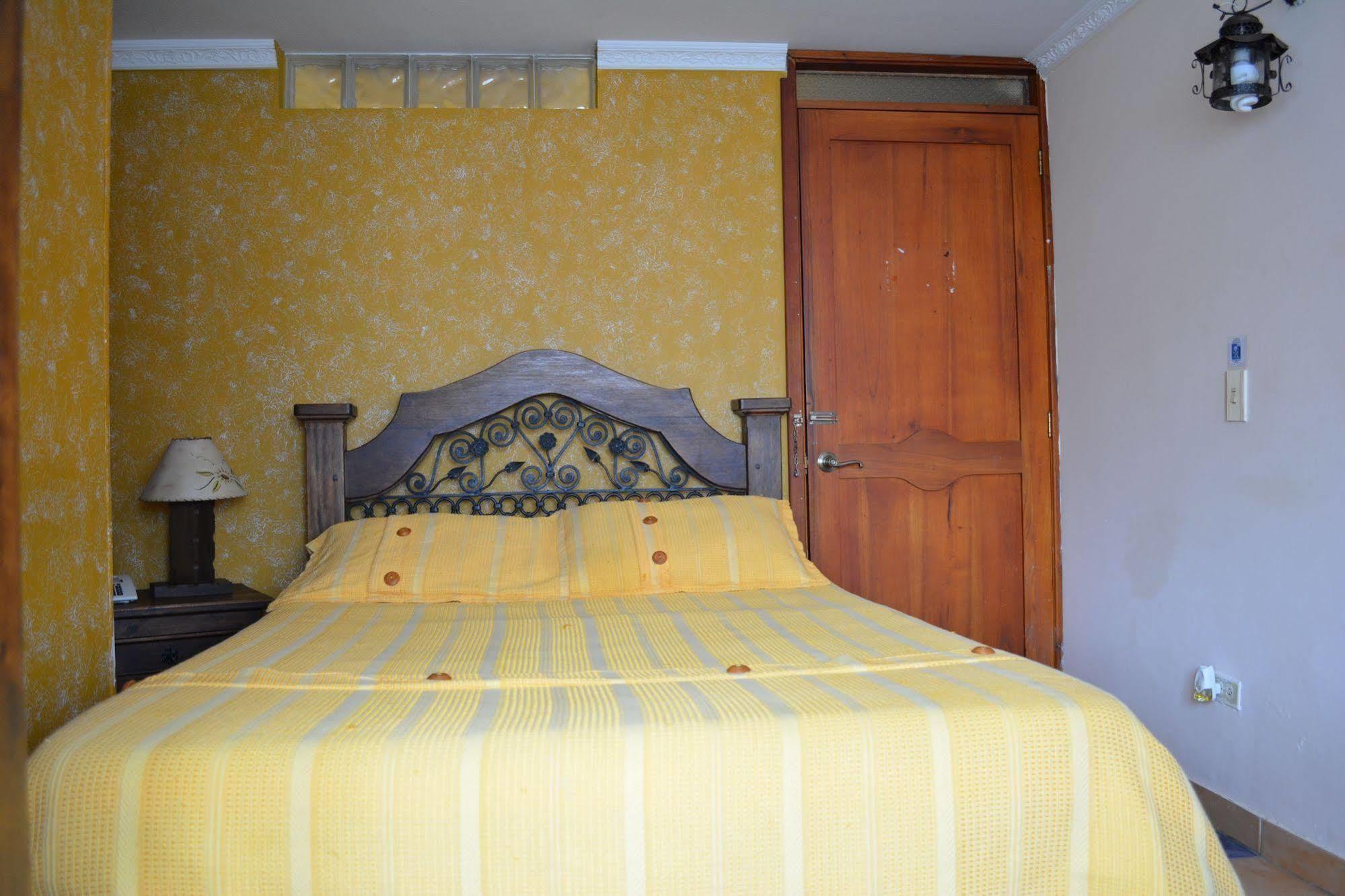 Hotel Casa Colonial Santa Rosa De Cabal Zewnętrze zdjęcie