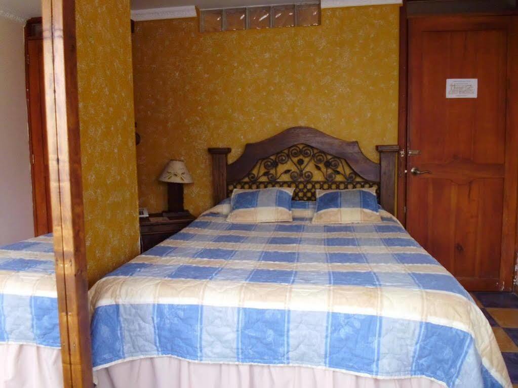 Hotel Casa Colonial Santa Rosa De Cabal Zewnętrze zdjęcie