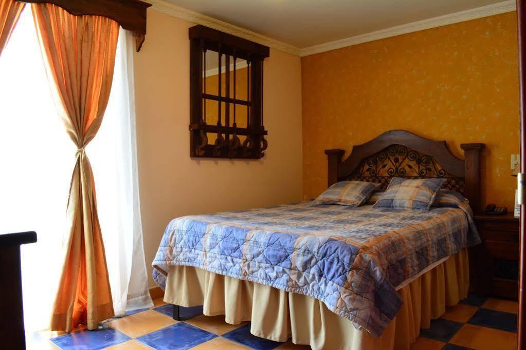 Hotel Casa Colonial Santa Rosa De Cabal Zewnętrze zdjęcie